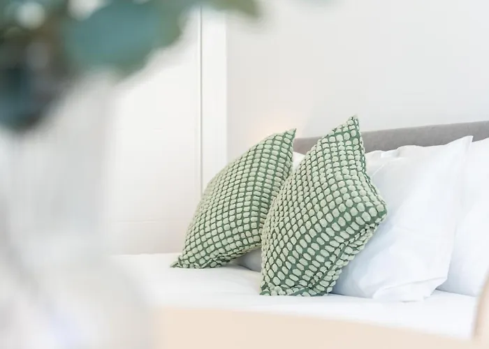 Modern Retreat 2 In By Lovelystay